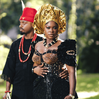 Couple small image 1