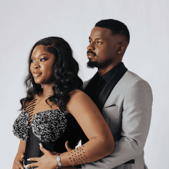 Couple small image 4